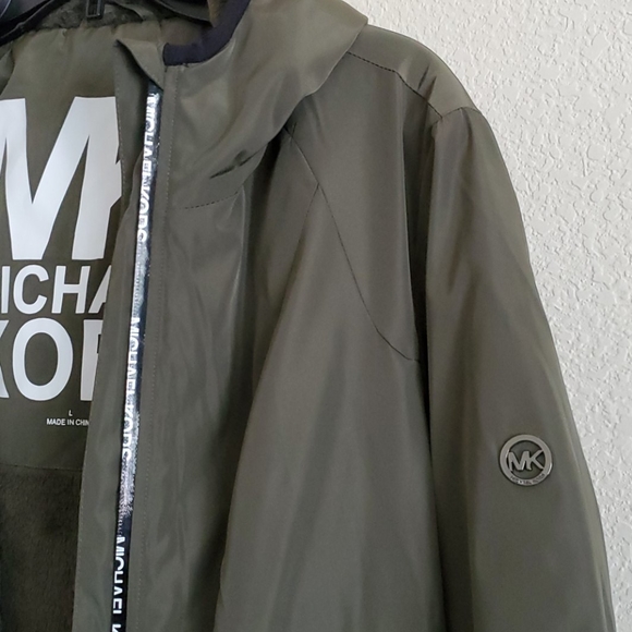 Jacket - Picture 4 of 7